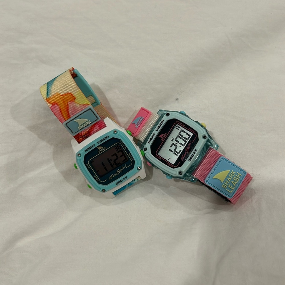 2 SHARK LEASH WATCHES GREAT DEAL GREAT CONDITION
